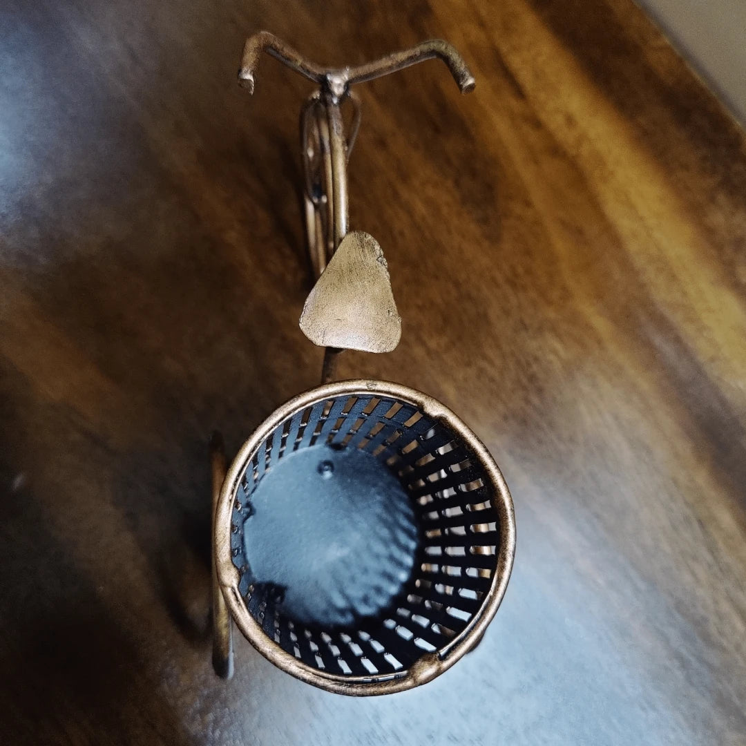 Multipurpose Cycle Pen stand