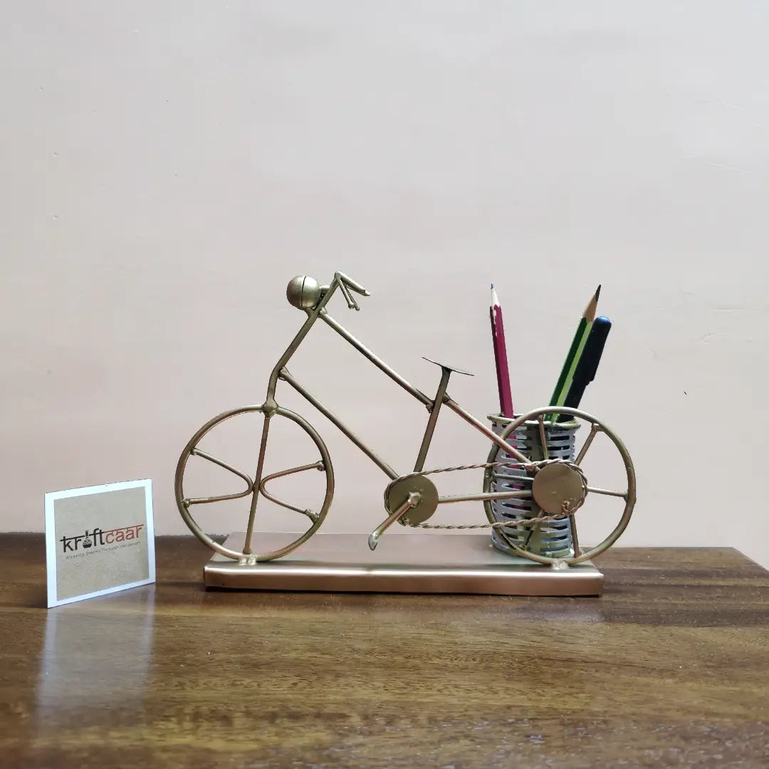 Cycle with Basket Metal Pen Stand