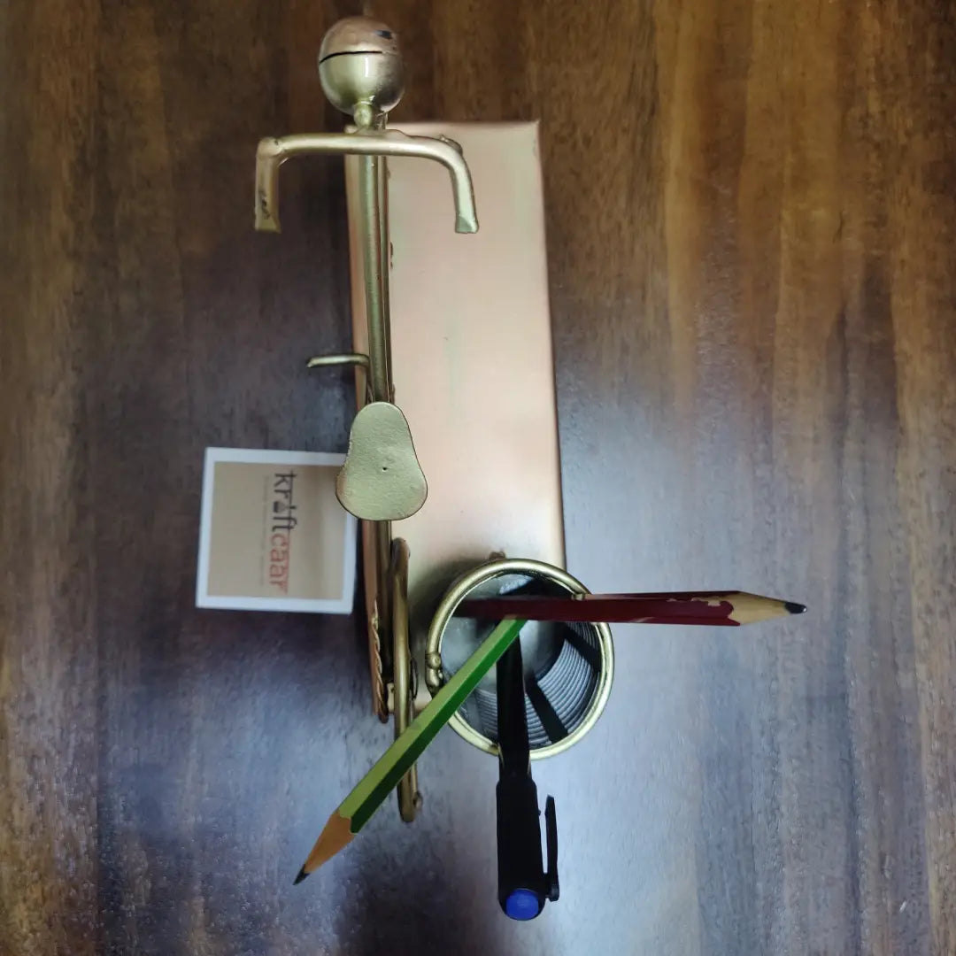 Cycle with Basket Metal Pen Stand