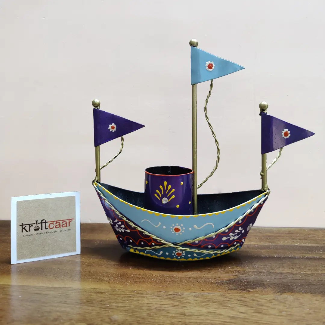 Boat Metal Pen Stand Table Decor