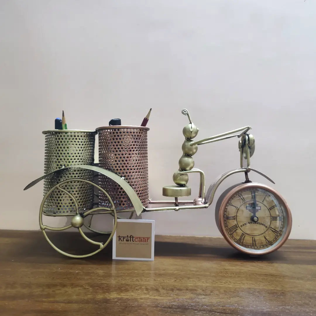 Ant Double Pen Stand